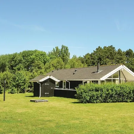 Enebaervaenget Humble Ii Holiday home Humble