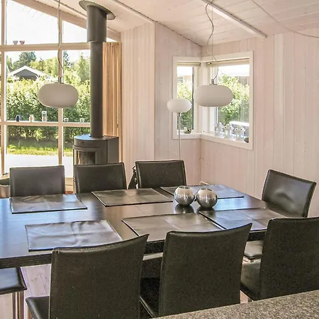 3 Bedroom Amazing Home In Humble