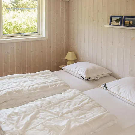 Enebaervaenget Humble Ii Holiday home